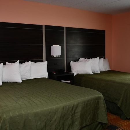 Regency Inn & Suites Faribault Exterior foto